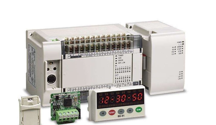 “可編程PLC控制器與單片機(jī)在本質(zhì)上有什么差別？”